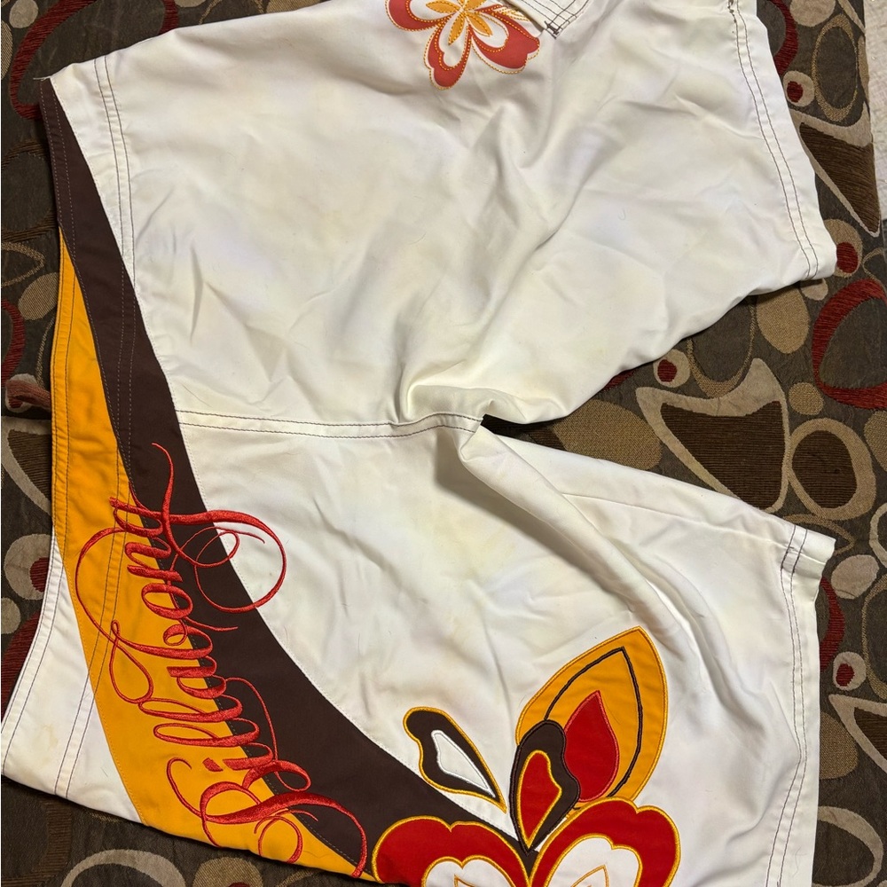 Women’s billabong swimming knee shorts